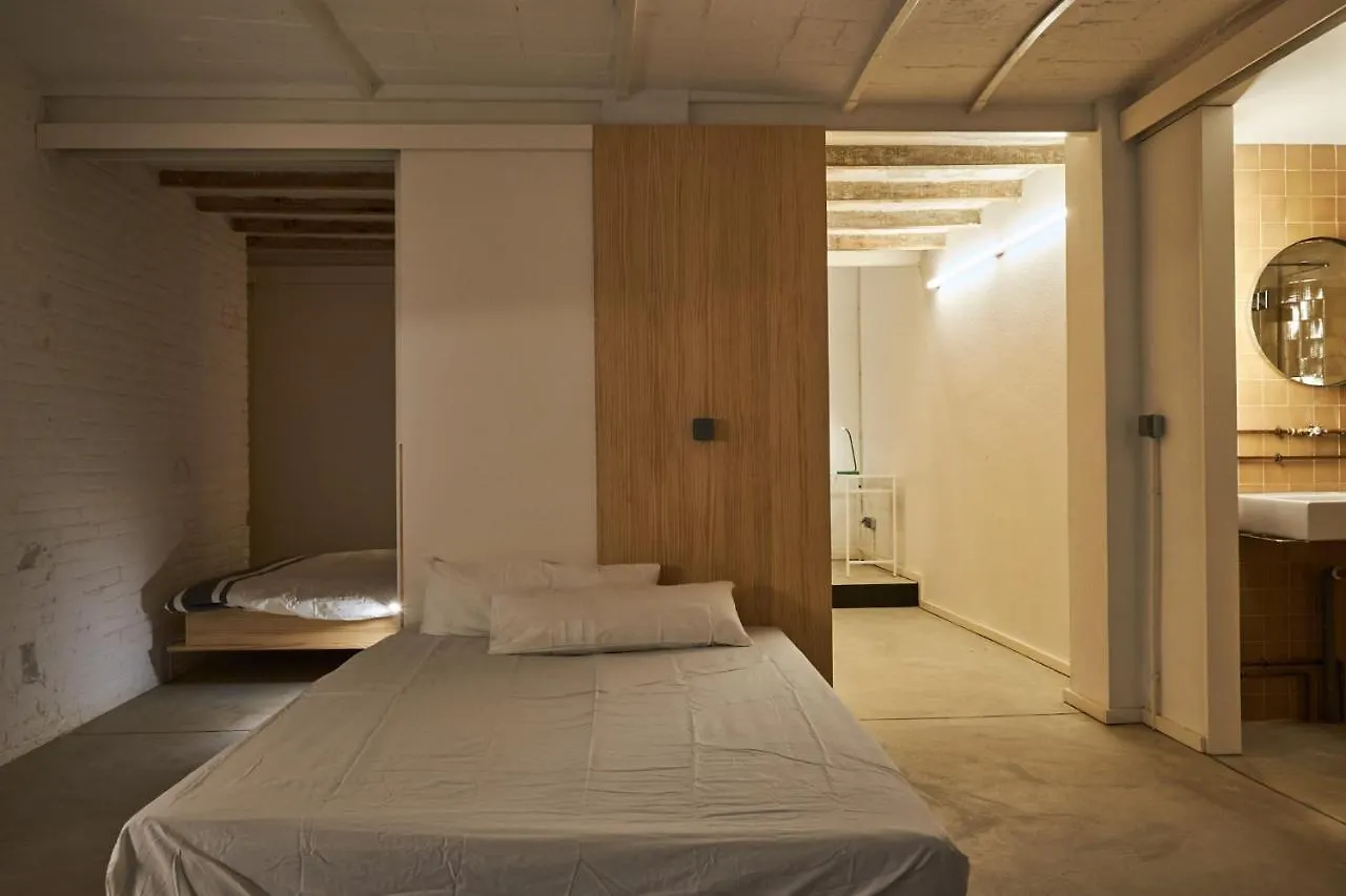 Luxury 1Br With Patio Near The Beach Barcelona